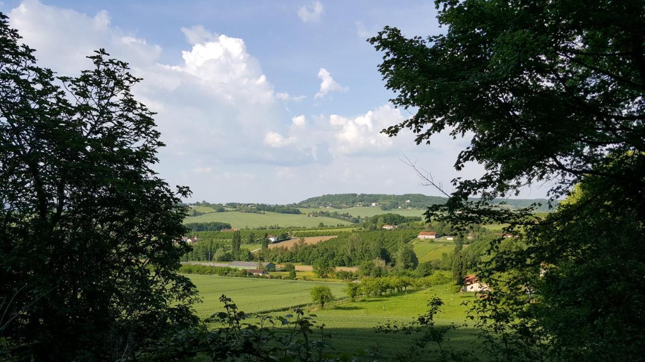 Domaine De Calbiac Bed and Breakfast Dolmayrac Buitenkant foto